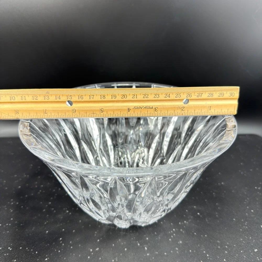 Marquis by Waterford Crystal Petal Clear 8Inch Serving Bowl Centerpiece Rainfall